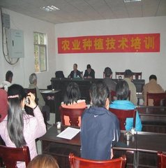 搭建师资库管理平台助推新型职业农民培育工程
